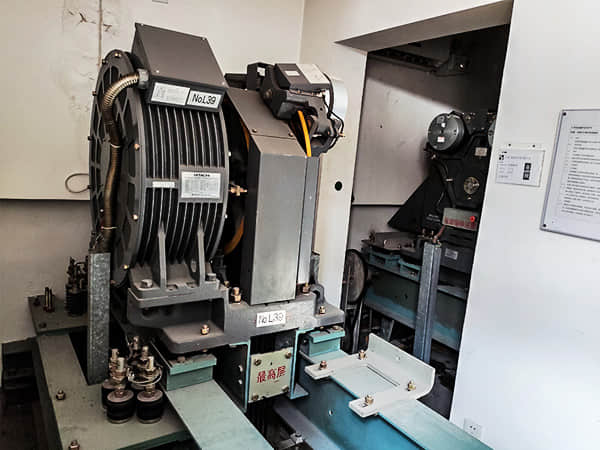 《杭州市物業(yè)管理條例》高層電梯噪音治理，如何使用維修基金？